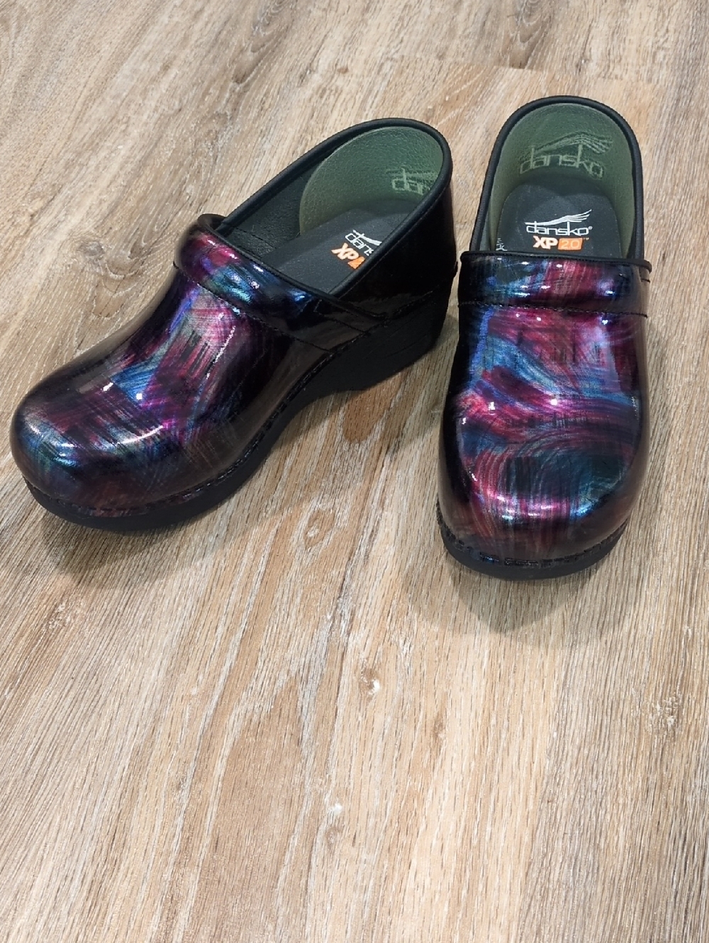 ❤️💜💙Dansko XP Women's Multicolor Leather Clogs in Blue, Purple &Pink size 38❤️